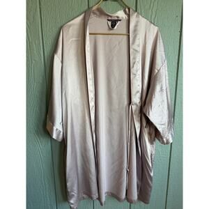 Victoria Secret Satin Robe, Size M/L